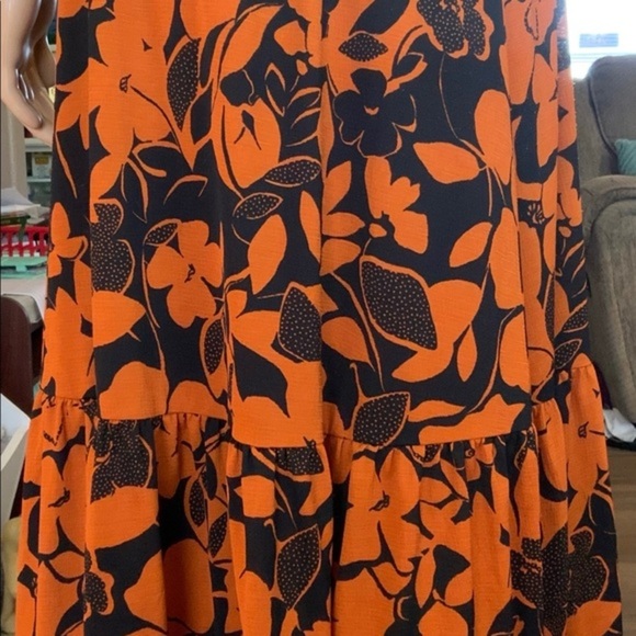 Susan Graver women’s skirt - Picture 2 of 4